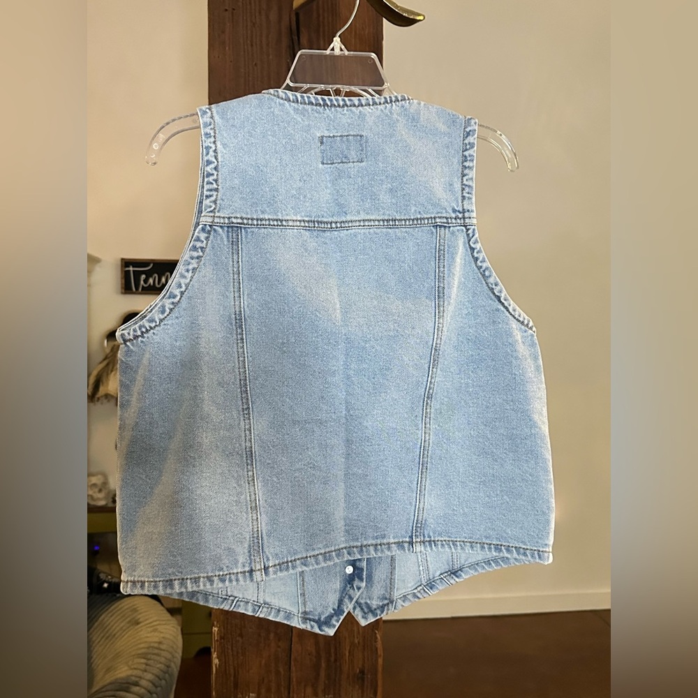 Velvet Heart Soft Blue Denim Shirt - Picture 3 of 3